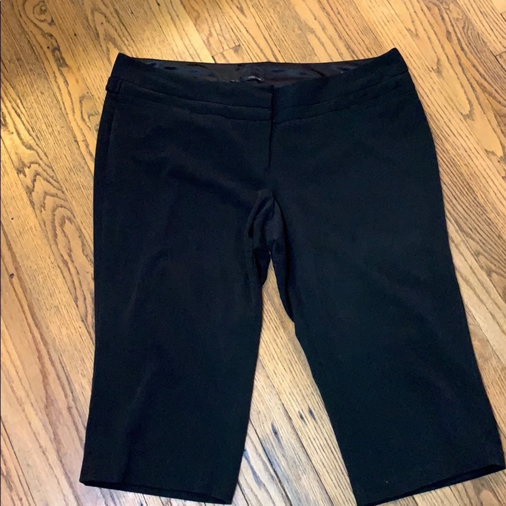 Capris - Picture 3 of 4